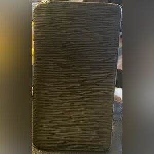 Louis Vuitton Black Textured Card Holder